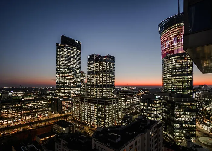 Shortstaypoland Platinum Towers Skyline